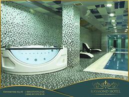 Raymond Hotel