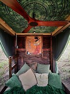 Lost River Hostel