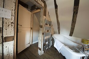 The Woolpack Inn Warehorne