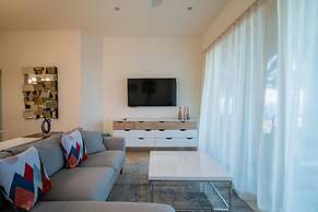 Paraiso Del Mar Resort E202 2 Bed by Casago