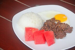 Jonas & Twins Resort