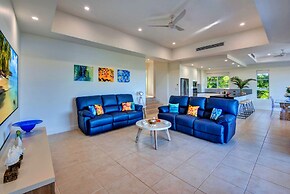 La Bella Waters 1 Wide Ocean Views