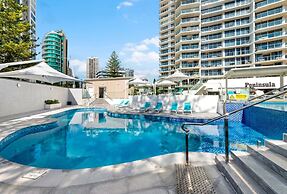 Peninsula Resort - Private Apartments