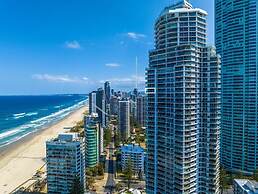 Peninsula Resort - Private Apartments