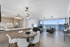 Peninsula Resort - Private Apartments