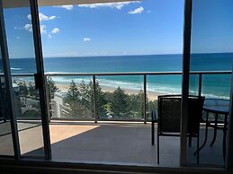 Peninsula Resort - Private Apartments