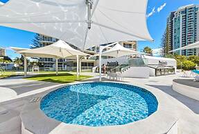 Peninsula Resort - Private Apartments