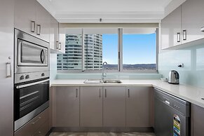 Peninsula Resort - Private Apartments