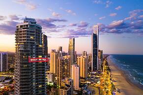 Peninsula Resort - Private Apartments