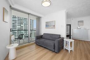 Peninsula Resort - Private Apartments