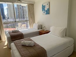 Peninsula Resort - Private Apartments