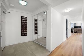 Peninsula Resort - Private Apartments