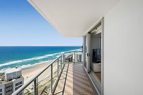 Peninsula Resort - Private Apartments