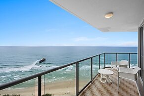 Peninsula Resort - Private Apartments