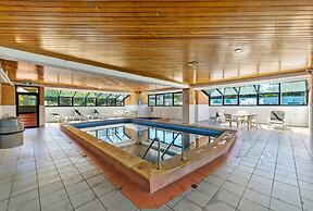 Peninsula Resort - Private Apartments