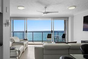 Peninsula Resort - Private Apartments