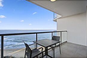 Peninsula Resort - Private Apartments