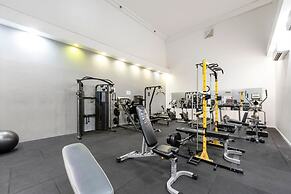 Peninsula Resort - Private Apartments