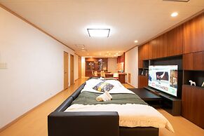 The Experience Uehonmachi