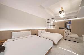 BrownDot Hotel Bong-Duk