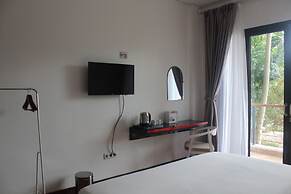 Are You And I Bed & Breakfast