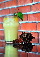 Are You And I Bed & Breakfast