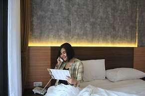 Are You And I Bed & Breakfast