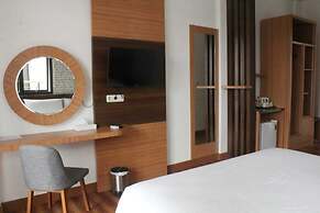 Are You And I Bed & Breakfast