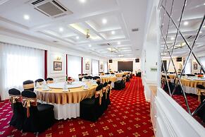 White Palace Thai Binh Hotel 1