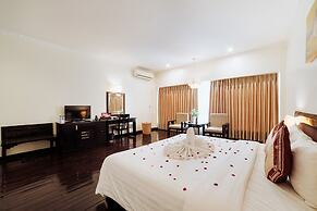 White Palace Thai Binh Hotel 1