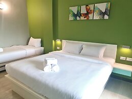 Fullroom 77 Srinakarin