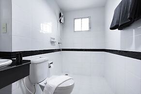 Fullroom 77 Srinakarin