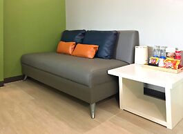 Fullroom 77 Srinakarin