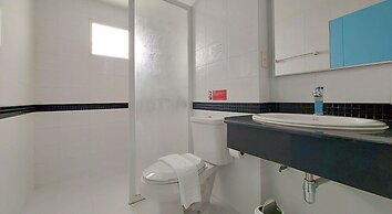 Fullroom 77 Srinakarin