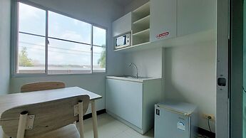 Fullroom 77 Srinakarin