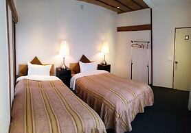 Hakuba West Coast Inn Villa