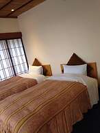 Hakuba West Coast Inn Villa