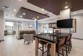 Holiday Inn Express & Suites Chicago - Hoffman Estates by IHG