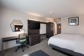 Holiday Inn Express & Suites Chicago - Hoffman Estates by IHG