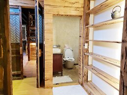 Gu Yi B&B