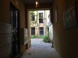 StayPlus Central Apt Balcony