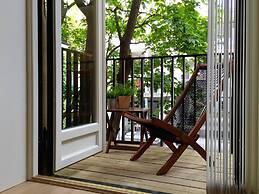 StayPlus Central Apt Balcony