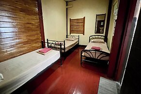 Baan Lanna At Phrasingh