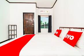 OYO 533 Runya Poolvilla