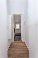 StayPlus Modern Studio Near Bislet Games