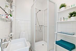 StayPlus Modern Studio Near Bislet Games