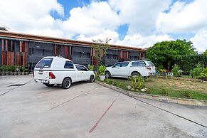 CS Klongtoey Grand Resort