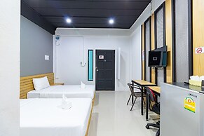 CS Klongtoey Grand Resort