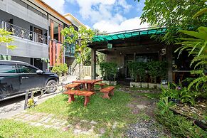 CS Klongtoey Grand Resort