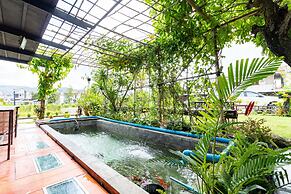 CS Klongtoey Grand Resort